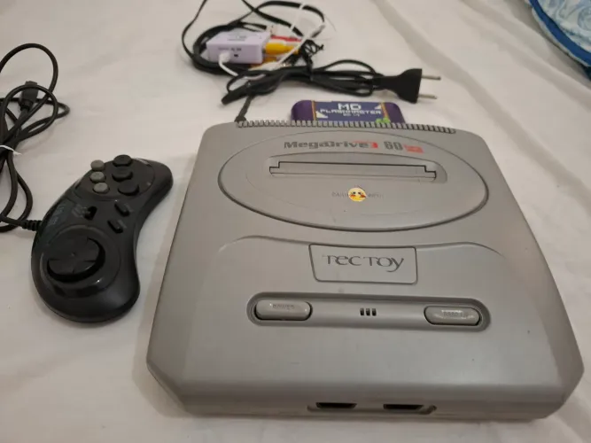Mega Drive + EverDrive (todos os jogos) 