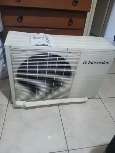 Condensadora Electrolux 7000 btus