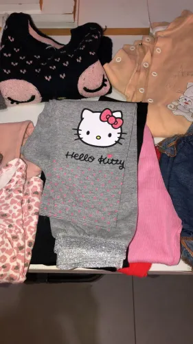 Lote peças de.roupa.bebe 6 meses em diante