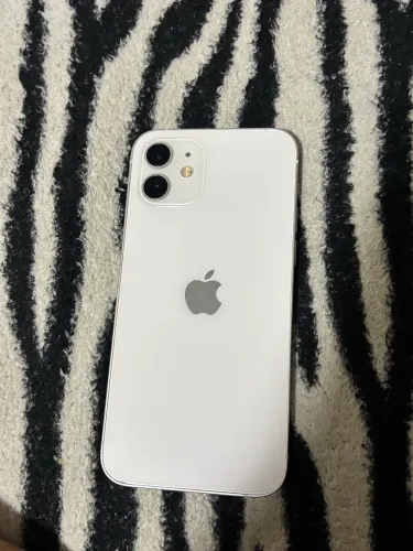 iPhone 12
