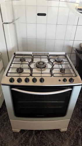 Vendo fogão 5 bocas Eletrolux