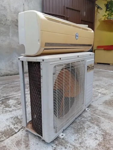 AR CONDICIONADO SPLIT HI WALL 12000 BTUS PHILCO FRIO 220V PH12000FM2