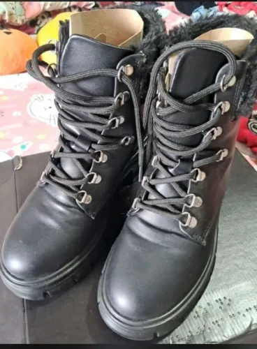 Bota Vizzano preta Feminina 