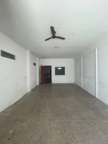 ALUGO PONTO COMERCIAL
