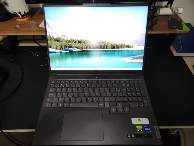 Notebook Gamer Lenovo Legion Slim 5i i7-13700H RTX 4060 16GB 1.5TB SSD 16" 165Hz