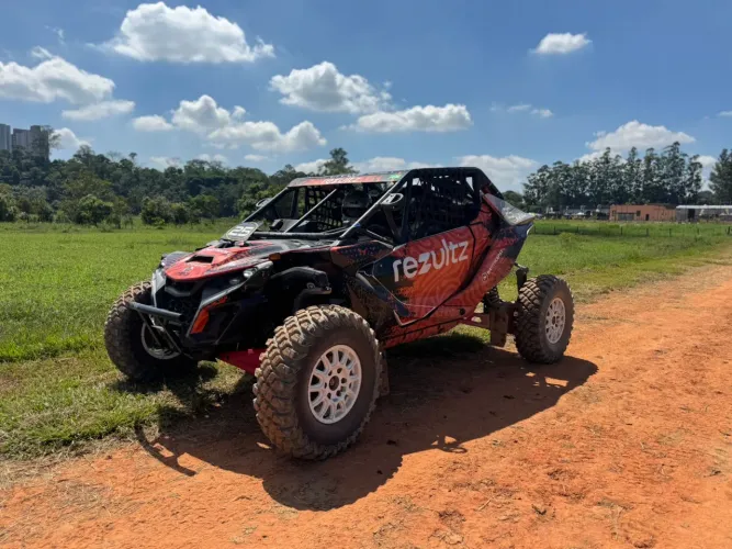 Can Am - Maverick R 2025 - UTV