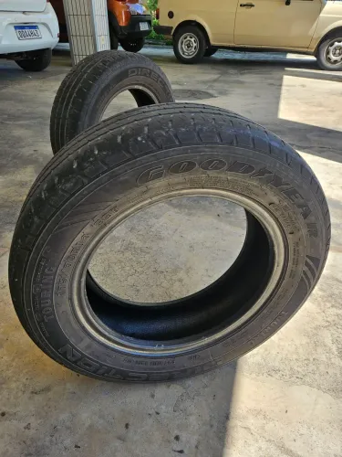 Par Pneus GoodYear 175/70 R14