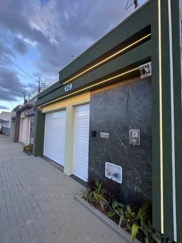 VENDO LINDA CASA DE ALTO PADRÃO NO JARDIM BURITI, 3 QUARTOS BARBALHA CEARÁ 