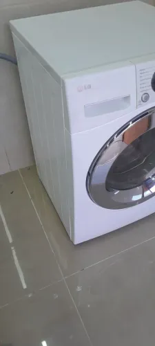 Máquina de lavar roupas 