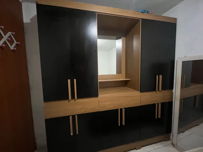 Guarda roupa seminovo