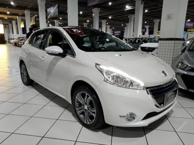 Peugeot 208 Griffe 1.6 Flex 16V 5P Aut. 2015