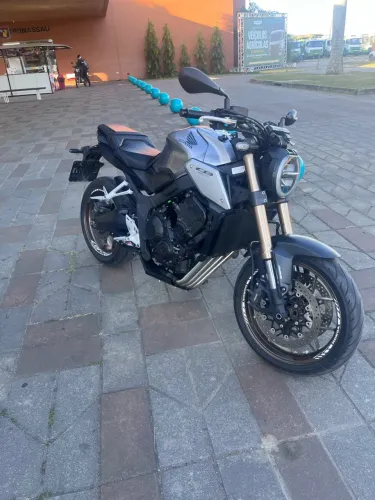 Honda CB 650r 2021