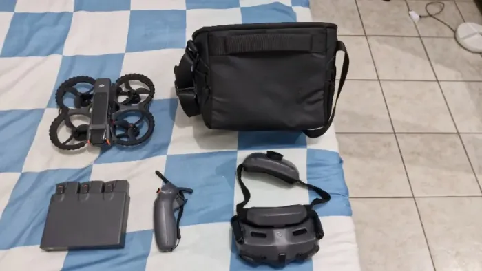 drone dji  avata 2 combo fly more