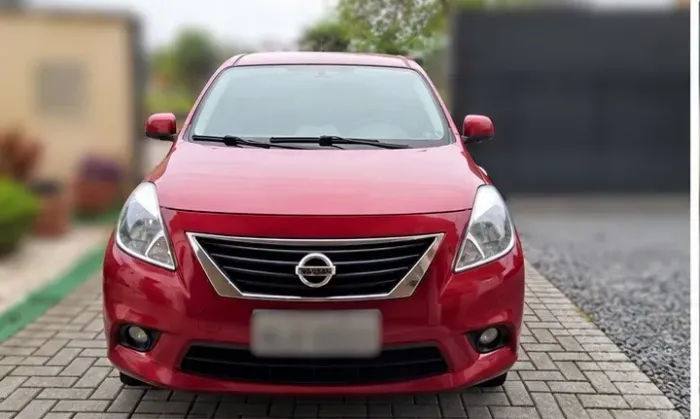 Nissan Versa SL 1.6 16V Flex Fuel 4P Mec. 2014
