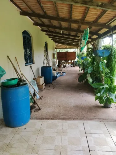 Fazenda em Mateus Leme (uma gema de terra)