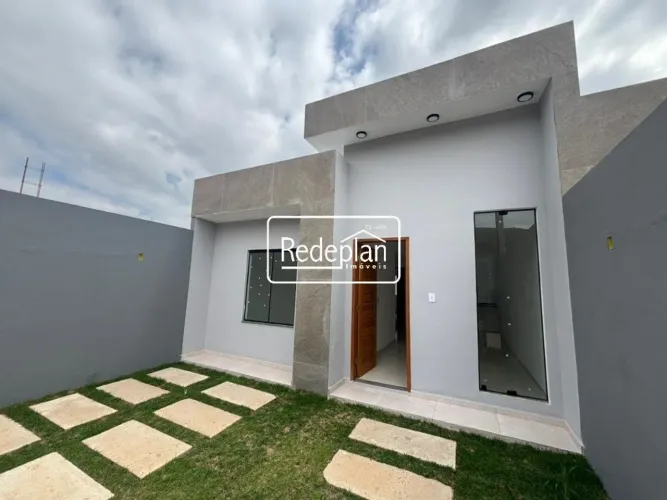 Casa de 2 Quartos + 1 Suíte - Santa Rita do Zarur/VR