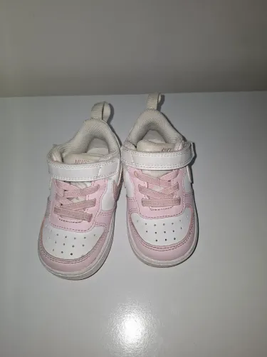 Nike infantil Menina tamanho 20