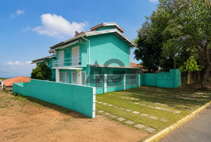Casa | sobrado | vista | Nova Serra Negra