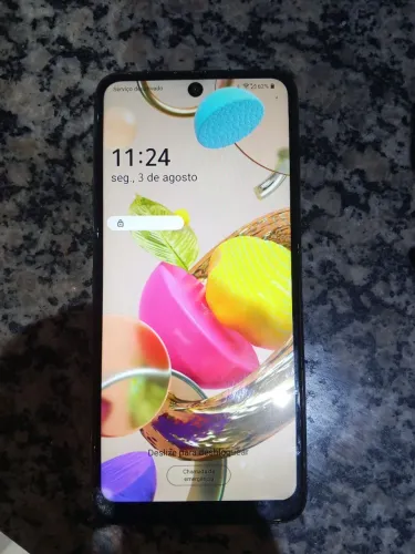 LG K52 