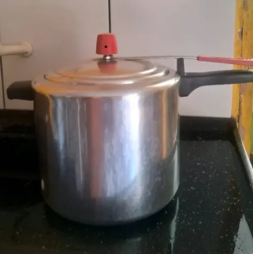 Panela de pressão 10 L