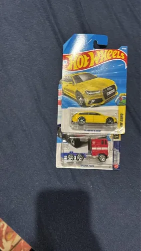 Hotwheels Dupla Optimus e Audi rs6