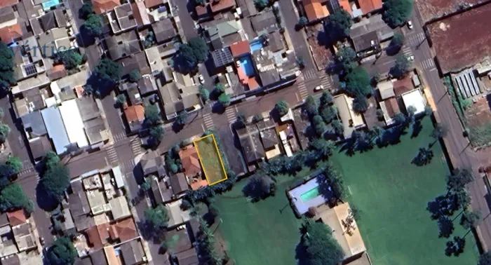 Terreno à venda em Sarandi, Jardim Verão, com 244.4 m²