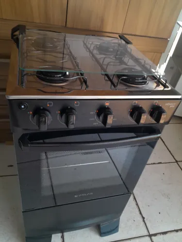 FOGÃO ELÉTRICO SEMI NOVO