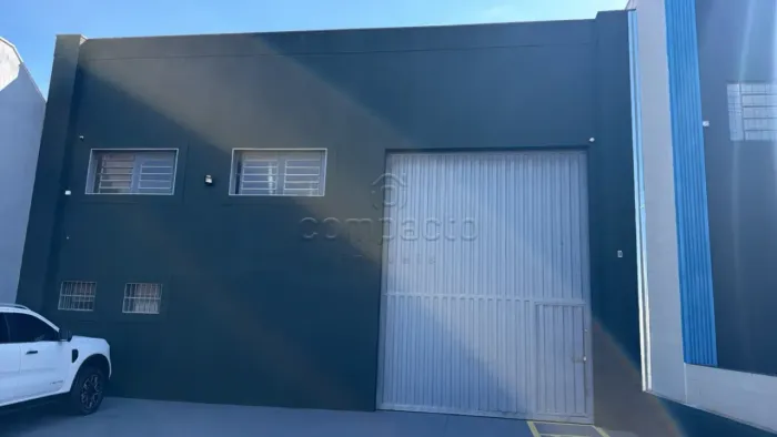 Salão Comercial | 276m² | 2 Banheiros