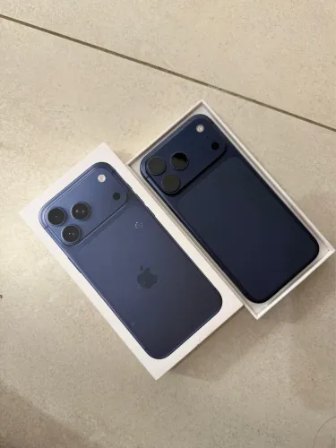 iPhone 17 pro Max 256gb (Azul ou laranja)