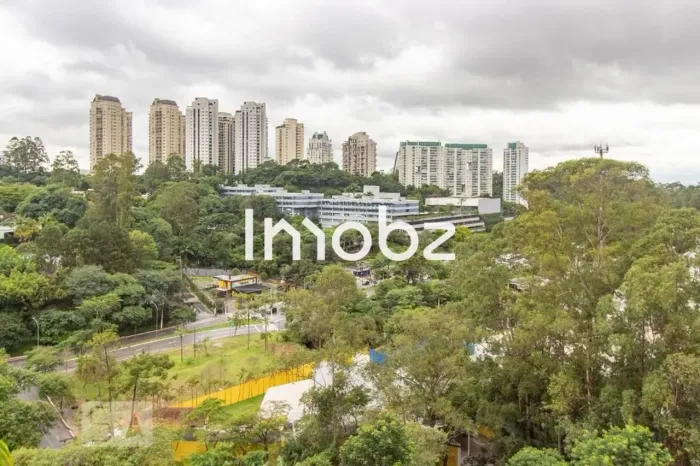 Apartamento à venda na Rua Antônio Aggio, 135 - Panamby - São Paulo - SP - CEP: 05713-420