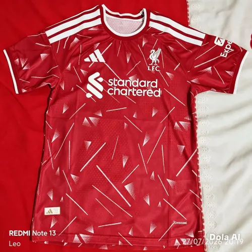 Camisa Liverpool versão jogador modelo 26/27