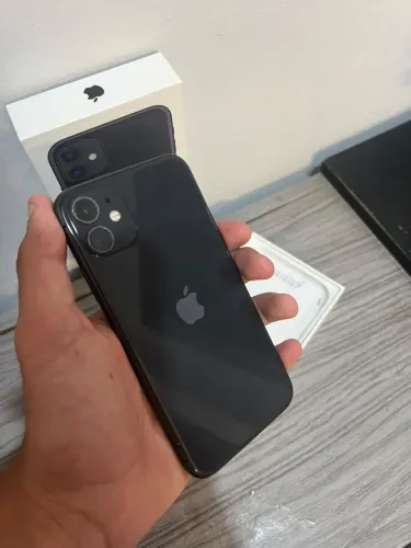 IPHONE 11 ( sem caixa )