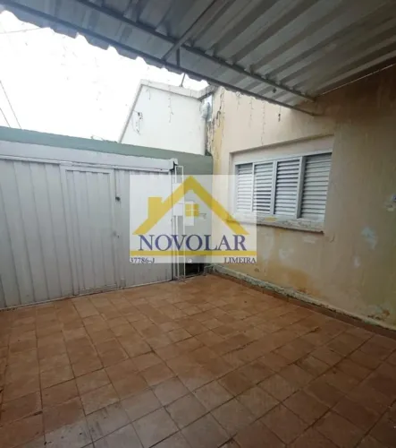 Casa para Locação em Limeira, Vila Claudia, 2 dormitórios, 1 banheiro, 1 vaga