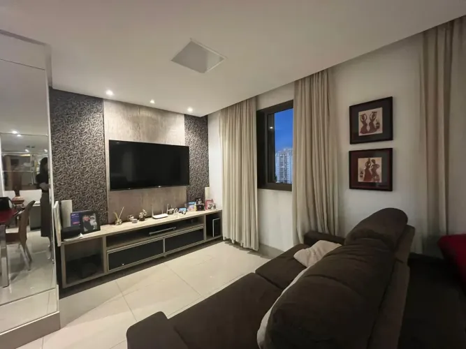Aluga-se Apartamento mobiliado com 2 quartos no Res. Dilce Ribeiro, Setor Bueno, Goiânia.