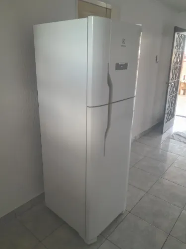 Geladeira Electrolux Frost Free 371 litros 110v