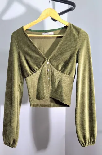 Blusa Cropped Verde Oliva Velvet / Veludo Cotele Blue Steel P