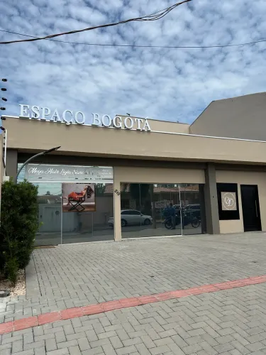 Salas comerciais no jardim das Américas. 