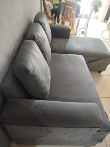 Sofá 3 lugares espuma d33 Litoral Estofados