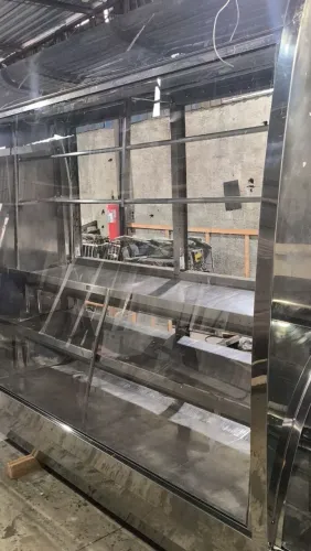 Balcão de açougue ou mercado usado em bom estado medida do Balcão 7,50MT  bandeja,fundo,fs