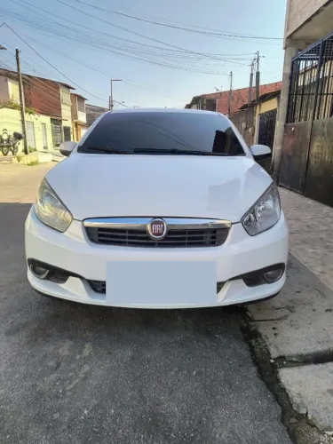 Fiat Grand Siena Tetrafuel 1.4 EVO F. Flex 8V 2016