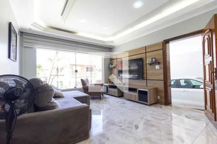 Casa à Venda - Vila Esperança, 2 Quartos, 240 m2