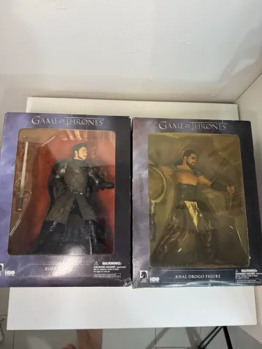 Game of Thrones Original HBO - Robb Stark + Khal Drogo Dark Horse Deluxe
