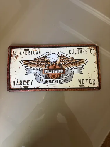 Placa de metal com emblema Harley-Davidson