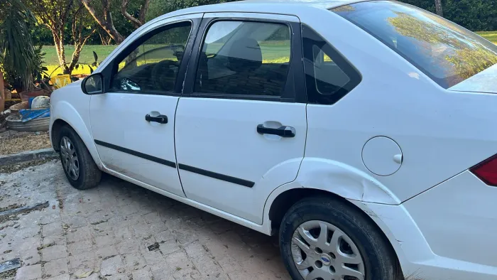 Ford Fiesta Sed. 1.6 8V Flex 4P 2009