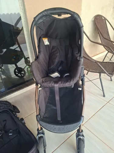 Kit Carrinho de Bebê + Bebê conforto