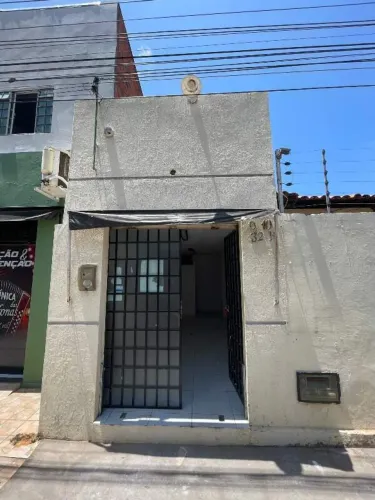 Casa residencial exclusiva para aluguel no Vale Quem Tem, em Teresina