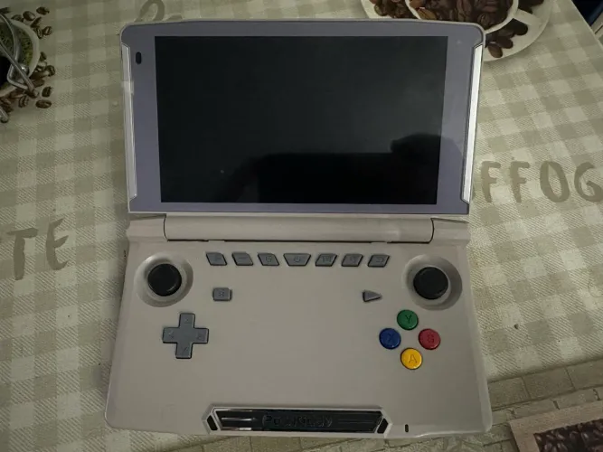 Powkiddy X18S console portátil