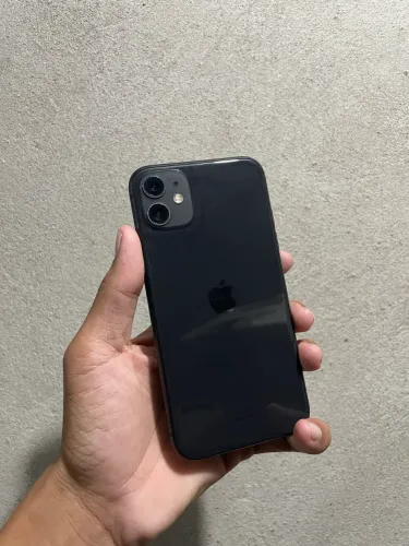 iPhone 11 128GB Todo Original ?