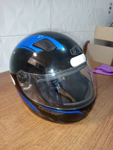 CAPACETE EBF novinho