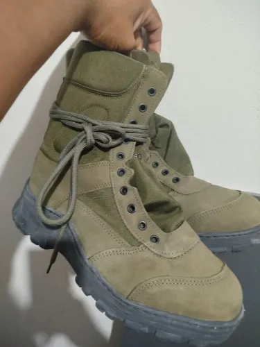 Bota tamanho 40